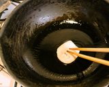 インドネシアのえびせんべいを揚げるコツ！作り方11写真