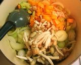 セロリとバジルと鶏肉のトマトスープ作り方6写真