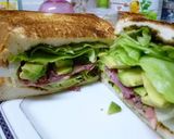 バジルとパストラミポークのホットサンド作り方4写真