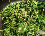 三つ葉の胡麻炒め作り方5写真