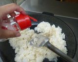 節約お助け♪ガーリックチャーハン作り方3写真