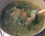 ほうれん草と卵のスープ♫作り方3写真