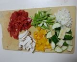 鶏肉と夏野菜のさっぱりレモンサラダ作り方2写真