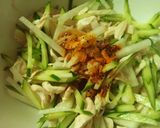 食べるラー油で♪梨入り中華風和え物☆作り方3写真