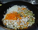 我が家の♡オムレツ♡野菜たっぷり挽肉入り作り方2写真