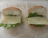 タルタル＆鶏ハムのバターロールサンド作り方3写真
