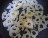 簡単♪美味しい♡れんこんの梅おかか和え作り方1写真