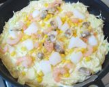 チーズ、海鮮、コーンのピザ風お好み焼き作り方2写真