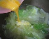 ＊レタスと玉子の中華スープ＊作り方4写真