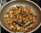 簡単☆ナスと豚バラのピリ辛味噌炒め☆作り方3写真