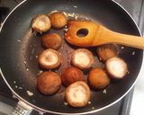 イタリアンレストランの、椎茸作り方3写真
