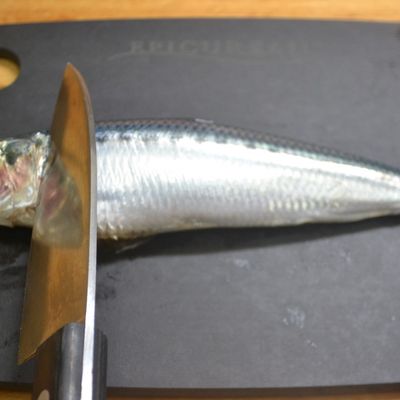 いわしの手開きのおろし方 by HIROマンマ 【クックパッド】 簡単