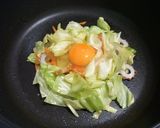 ポン酢で食べるーキャベツとちくわに卵乗せ作り方3写真