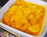バニラアイスのマンゴソースかけ作り方3写真