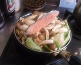 野菜としゃけの胡麻みそバター☆作り方2写真