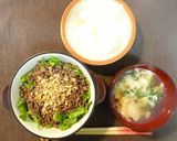 合挽ミンチと干し椎茸の中華そぼろ丼作り方4写真