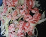 豚ばら肉と玉葱炒め・味ぽんおろし添え作り方7写真