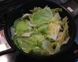 昆布だし☆白菜 豚 里芋 お腹満足スープ作り方1写真