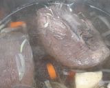 牛タンの赤ワイン煮のグリーンソース和え作り方4写真