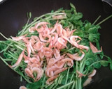 豆苗と桜えびのサッサッと炒め作り方3写真