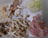 きのこ類、レタス入りバター風味焼き飯作り方2写真