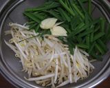 ☆焼き鳥でお手軽レバニラ☆作り方1写真