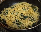 ほうれん草とオイルサーディンのパスタ作り方4写真