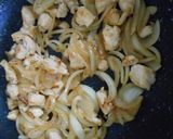 鶏肉ときのこ炒め・炒り卵のせ作り方8写真