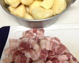 塩肉じゃが（ル・クルーゼ）作り方1写真