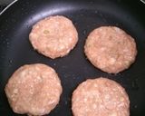 わさびヨーグルトソースのポークハンバーグ作り方3写真