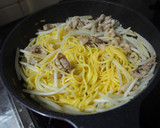 豚肉ともやしのオイスターソース焼きそば作り方6写真
