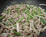 ニンニクの芽と豚肉の炒め物作り方8写真