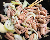 秘伝のタレを使って⑦ ピリ辛モツ炒め作り方4写真