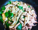 秘伝のタレを使って⑦ ピリ辛モツ炒め作り方6写真