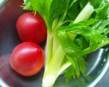 セロリとトマトのマリネ作り方1写真