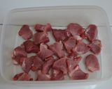 お手軽簡単豚ひれ肉のワイン煮込み作り方1写真