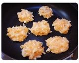 もやし入り鶏ひき肉の味噌つくね☆作り方3写真