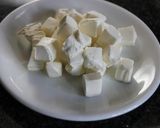 ☆おつまみに最高！ラー油クリームチーズ作り方1写真