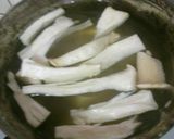 エリンギ裂いて☆お味噌汁作り方1写真