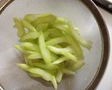 セロリの中華炒め☆彡作り方1写真