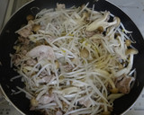 細切り肉ともやしのあんかけ　レタス包み作り方1写真
