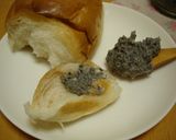 混ぜるだけ☆ハチミツ黒ごまバター作り方2写真