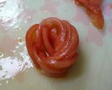 トマトと玉ねぎでお花サラダ作り方5写真