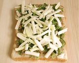 簡単リメイクでウマ〜♡鶏そぼろトースト作り方5写真