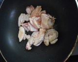 鶏もも肉とさつまいものコンソメスープ煮作り方4写真