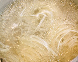 基本のチキンフォーおいしい蒸し鶏をのせて作り方6写真