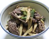 生姜がナイス牛肉オクラしめじの和風炒め煮作り方7写真