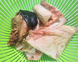 骨は全部取って‥ぶり大根(ぶりのあら煮)作り方2写真