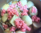 万能醤油だれで~ 里芋のそぼろ煮作り方3写真