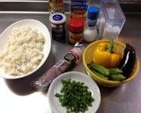 サラミ＆オクラ、夏野菜の炒飯作り方1写真